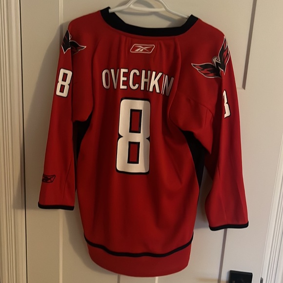 Washington Capitals jersey - Picture 2 of 3